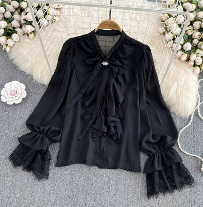 Womens Retro Elegant Loose-Fit Lace-Patch Flare-Sleeve Shirt