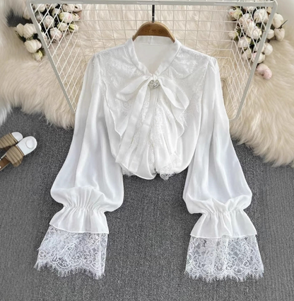 Womens Retro Elegant Loose-Fit Lace-Patch Flare-Sleeve Shirt